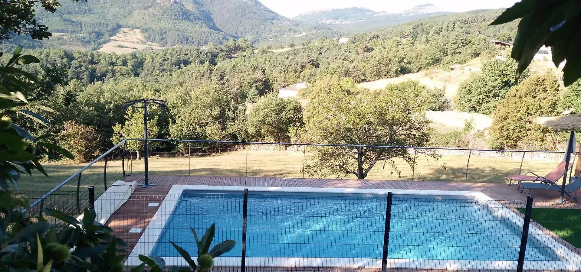 Holiday home Gite 12 Personnes Creysseilles France
