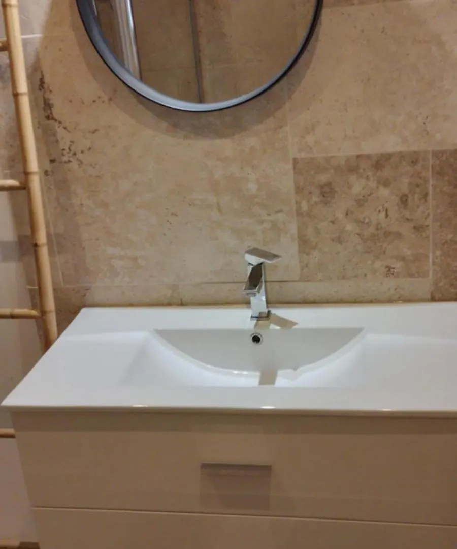 Holiday home Gite 12 Personnes Creysseilles France